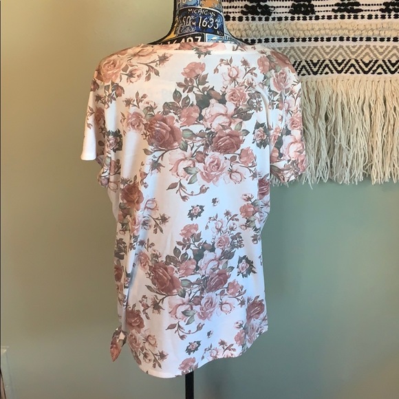 👑 Apt. 9 XXL Floral Top - Picture 4 of 6